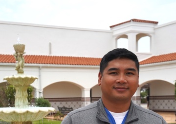 Hawaii-Born Sailor Honored as Navy’s Top Junior Radiology Technician