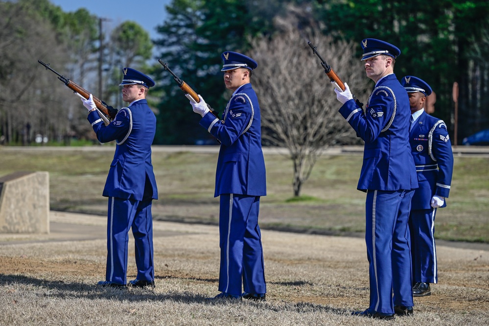 Little Rock AFB commemorates 40th anniversary of ‘Ivory 77’ crash