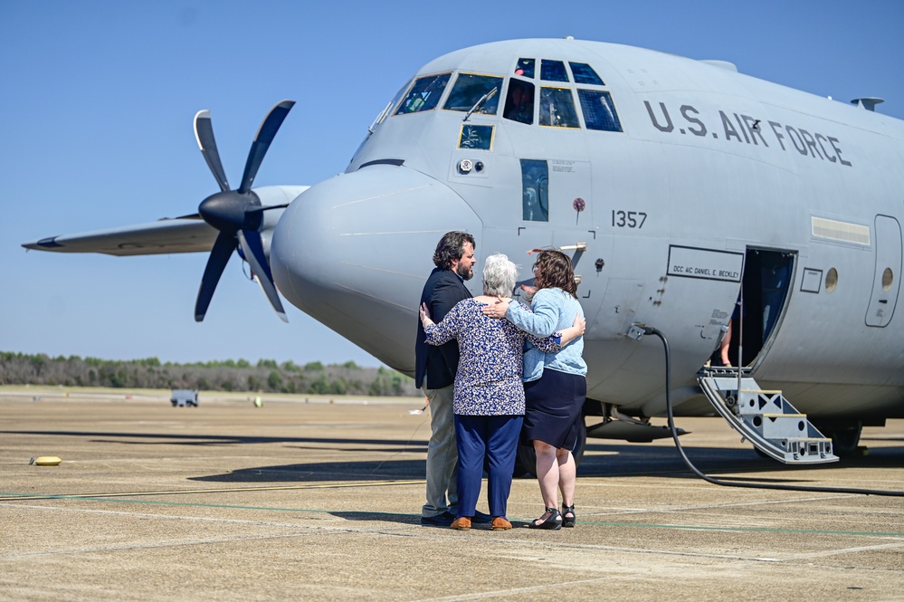 Little Rock AFB commemorates 40th anniversary of ‘Ivory 77’ crash