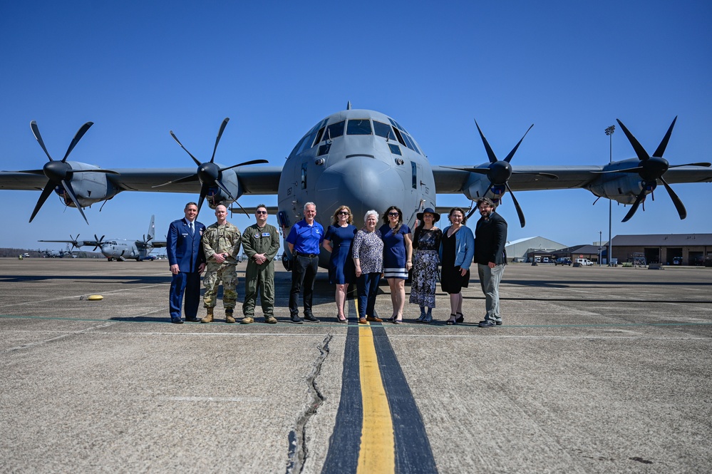 Little Rock AFB commemorates 40th anniversary of ‘Ivory 77’ crash