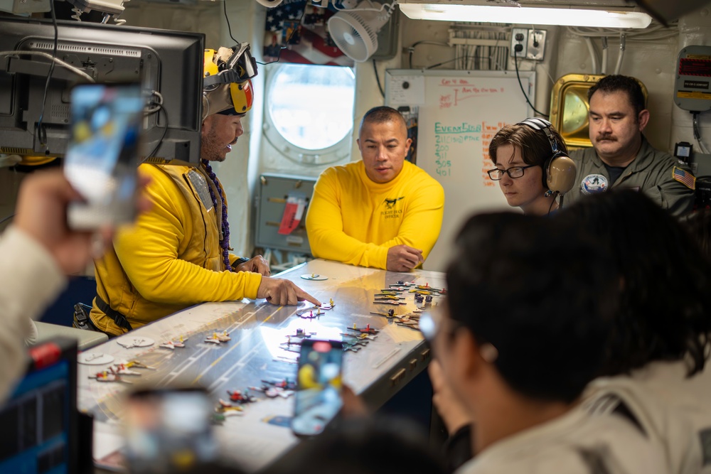 George Washington Hosts Distinguished Visitors