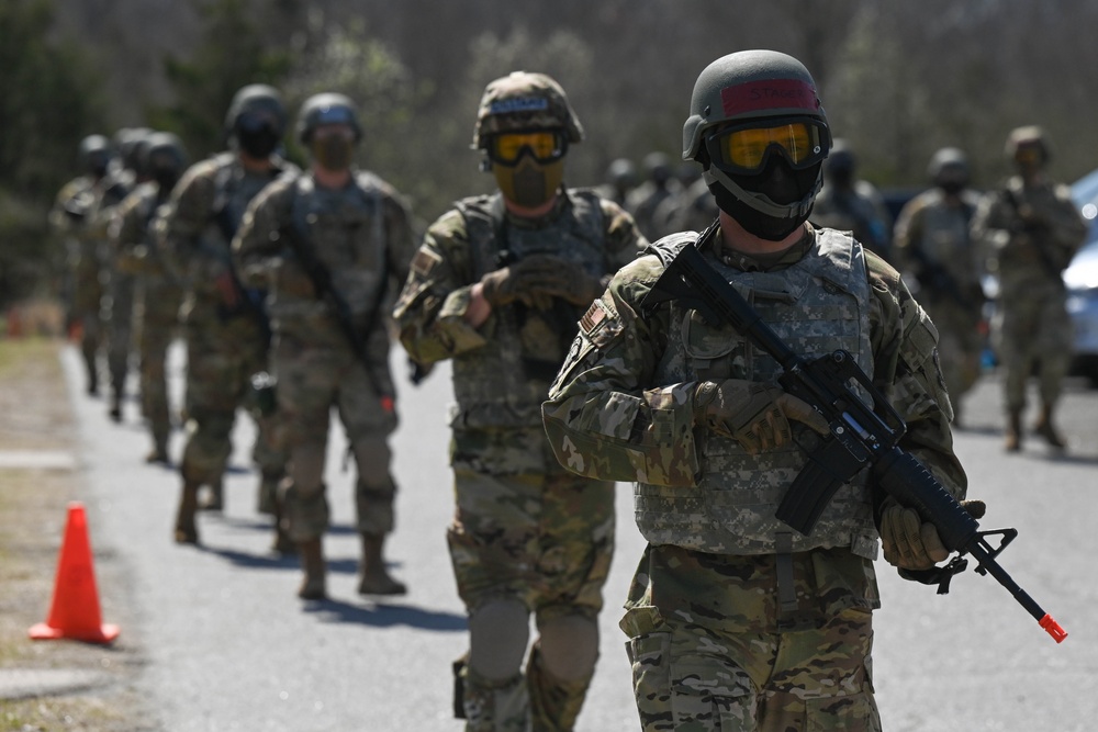 SEL summit cultivates leadership, tests teamwork in challenging battlefield environment