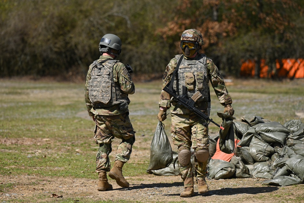 SEL summit cultivates leadership, tests teamwork in challenging battlefield environment