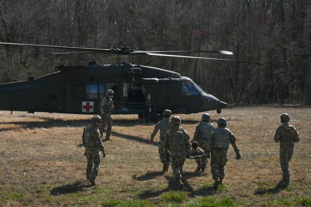 SEL summit cultivates leadership, tests teamwork in challenging battlefield environment