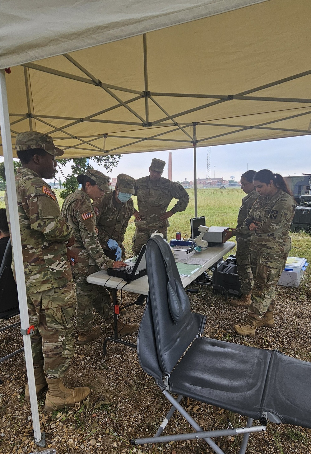 Field and Clinical Dental Operations Enhance 965th DCAS Readiness Through Hands-On Training