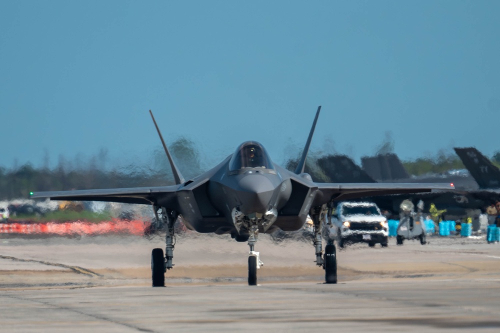 325th Fighter Wing leads the way during Red Flag-Alaska 25-3