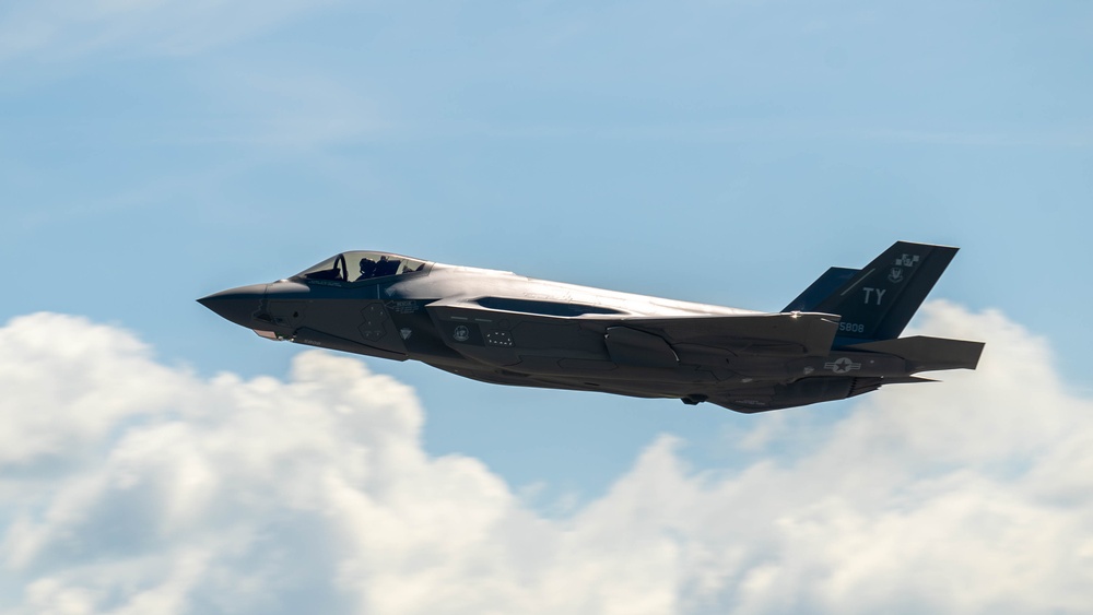 325th Fighter Wing leads the way during Red Flag-Alaska 25-3