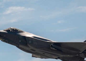 325th Fighter Wing leads the way during Red Flag-Alaska 25-3