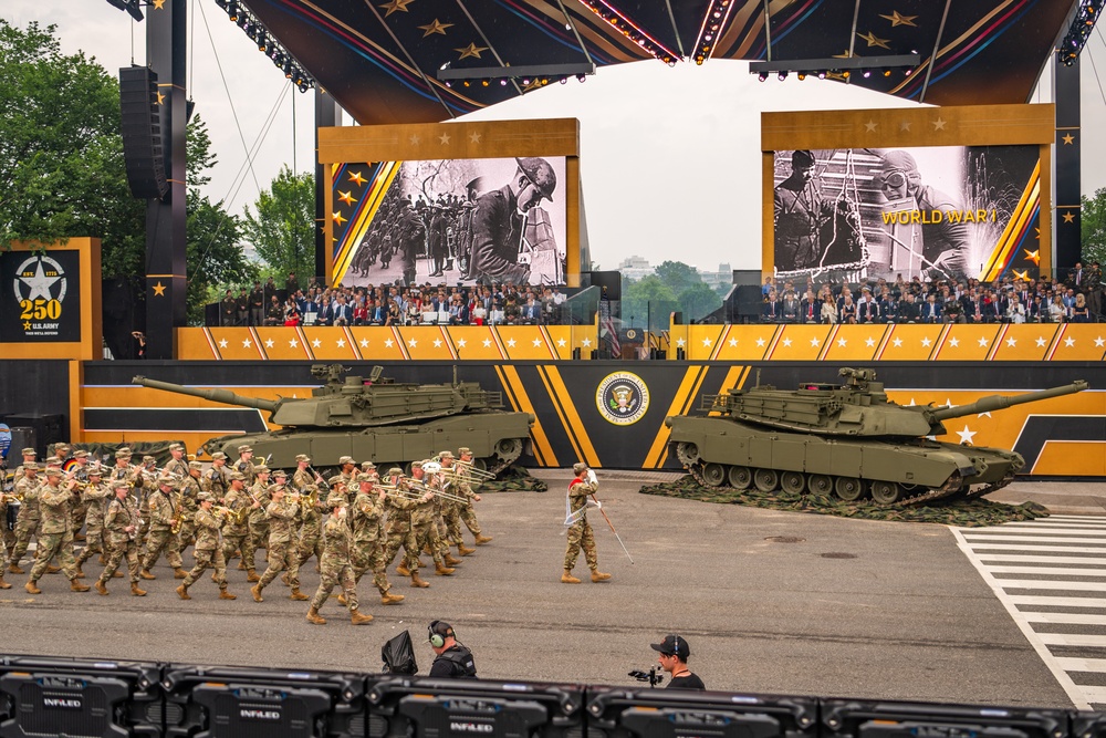 Army’s 250th Birthday Parade Pass in Review