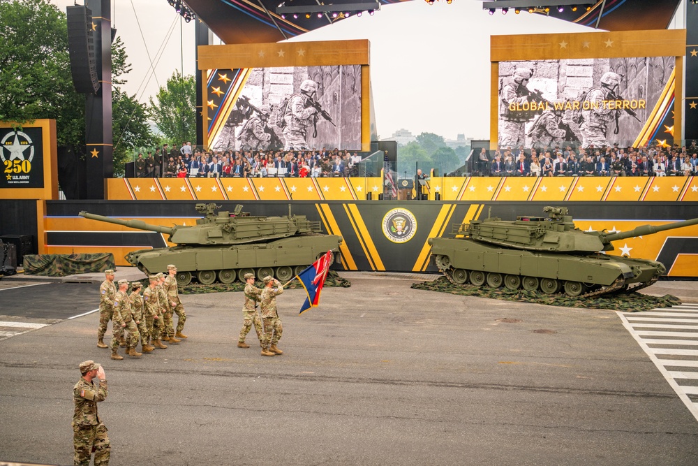 Army’s 250th Birthday Parade Pass in Review