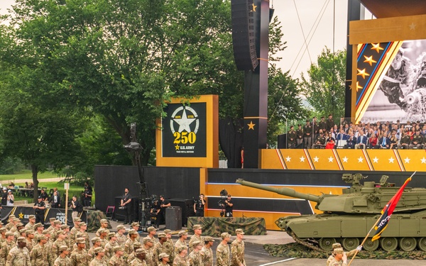 Army’s 250th Birthday Parade Pass in Review