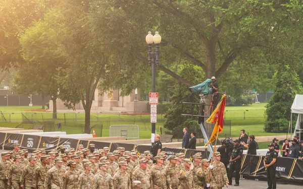 Army’s 250th Birthday Parade Pass in Review