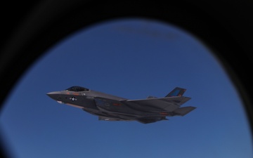 VMGR-153 trains in Idaho