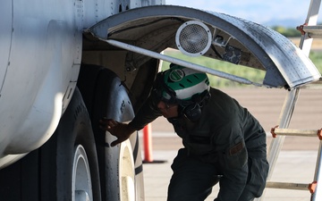 VMGR-153 trains in Idaho