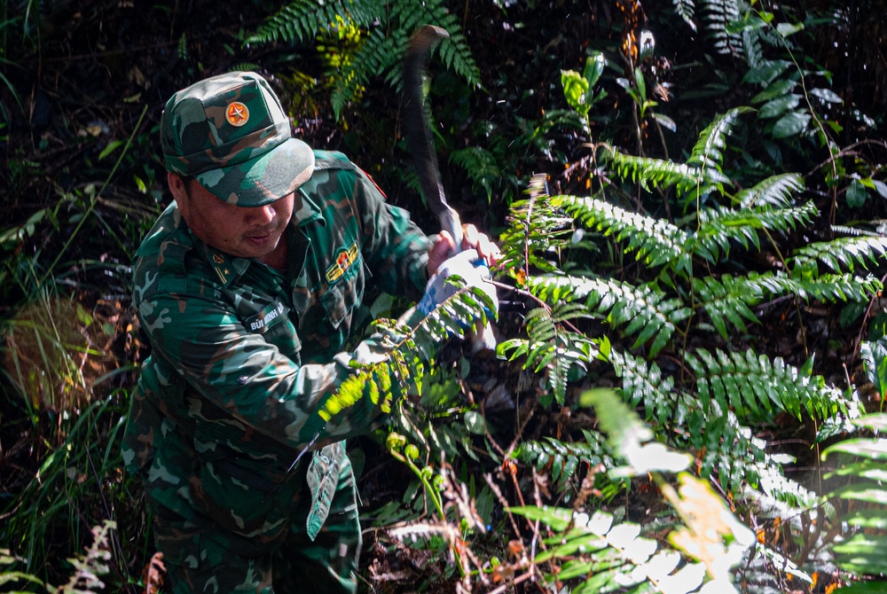 Pre-deployment site survey to Vietnam 25-3VN