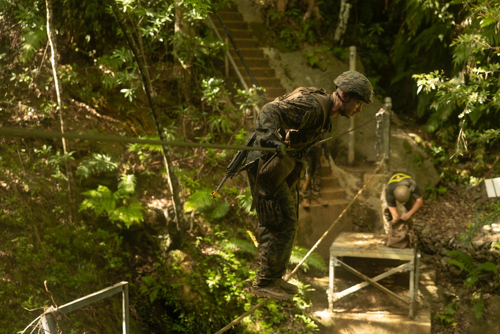U.S. Marines with CLR-37 Conduct Basic Jungle Skills Course