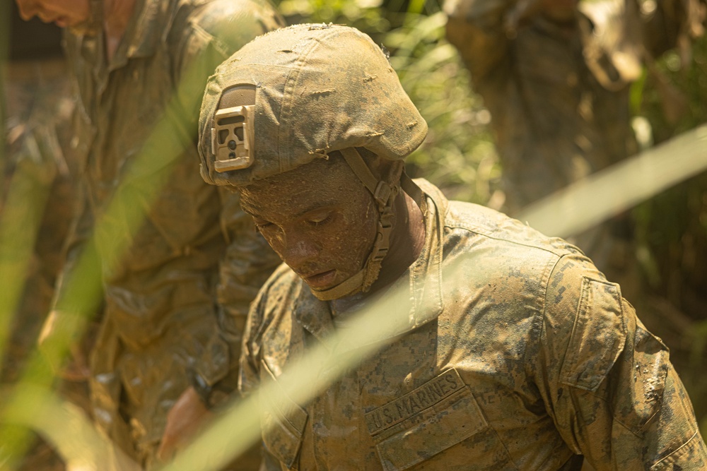 U.S. Marines with CLR-37 Conduct Basic Jungle Skills Course