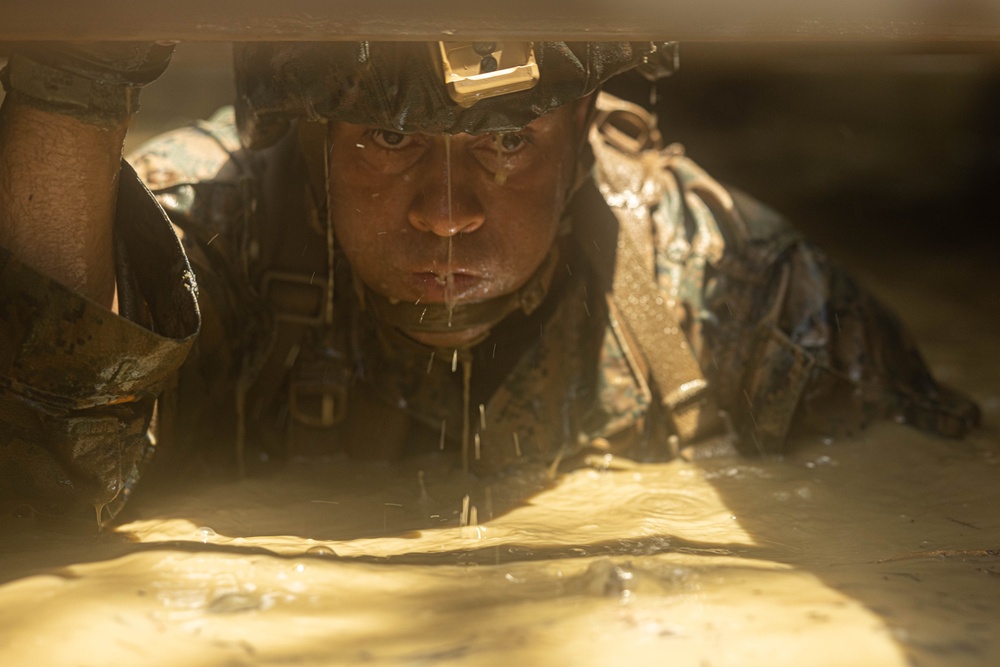 U.S. Marines with CLR-37 Conduct Basic Jungle Skills Course