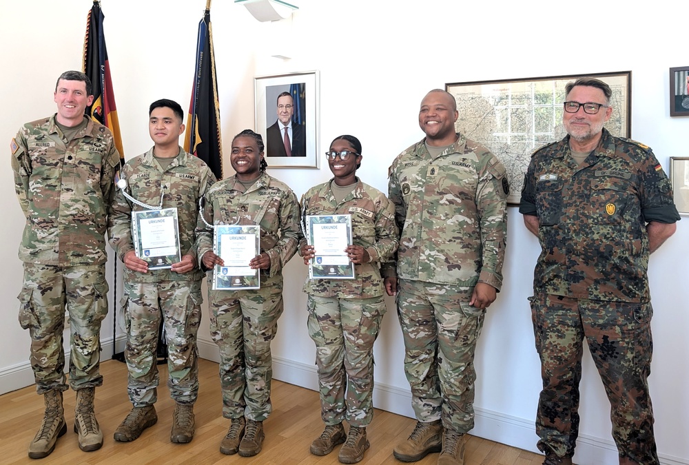 Army Dental Soldiers earn Germany Army Marksmanship Award
