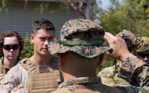 MRF-D 25.3: Sailors, Marines, Australian Army Medics conduct TCCC Training