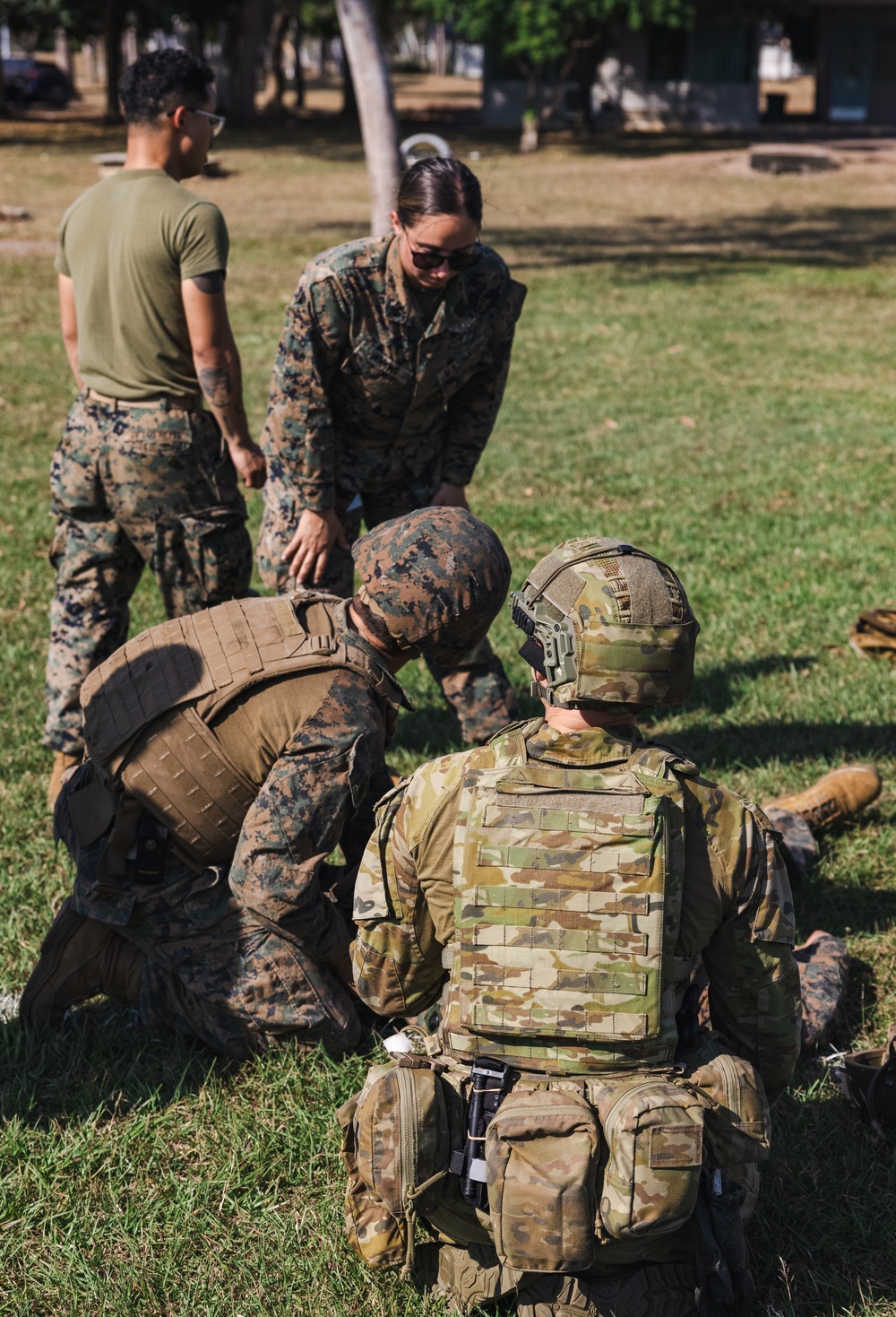 MRF-D 25.3: Sailors, Marines, Australian Army Medics conduct TCCC Training&amp;#xA;