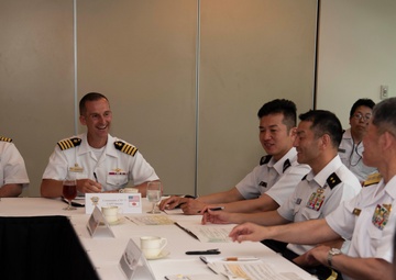 U.S. 7th Fleet Task Force Commanders meet with JSDF ARDB and Amphibious and Mine Warfare Force Commanders