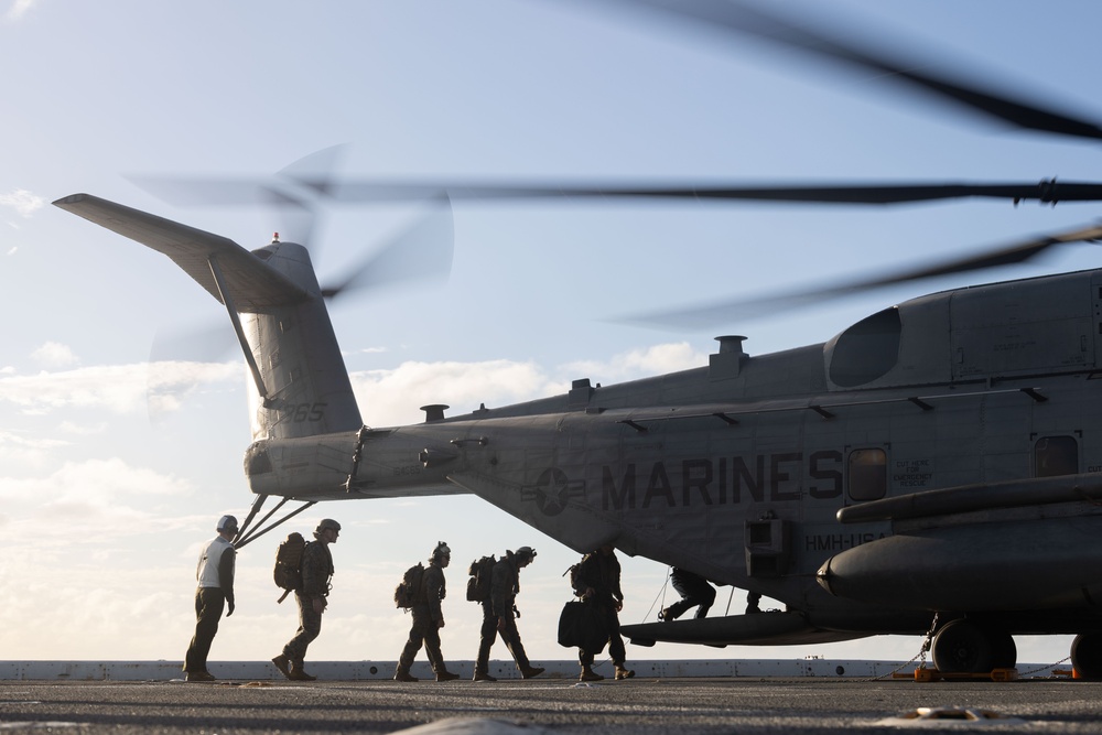 31st MEU | Flight Operations Aboard USS San Diego