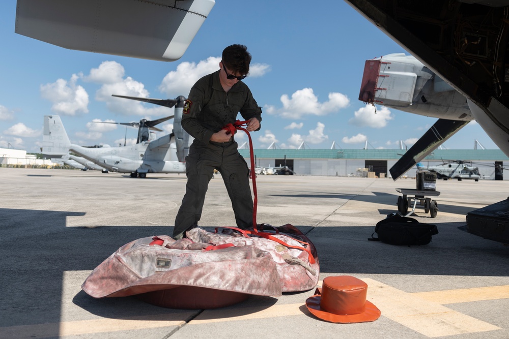 U.S. Marines with VMM-266 conduct assault support operations with Royal Netherlands Marines