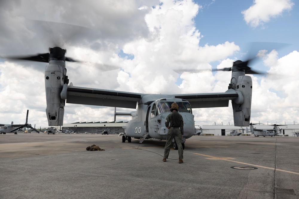 U.S. Marines with VMM-266 conduct assault support operations with Royal Netherlands Marines