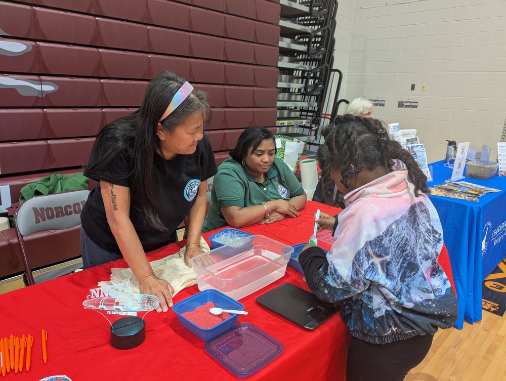 NNSY Participates in STEAM Night at I.C. Norcom High School