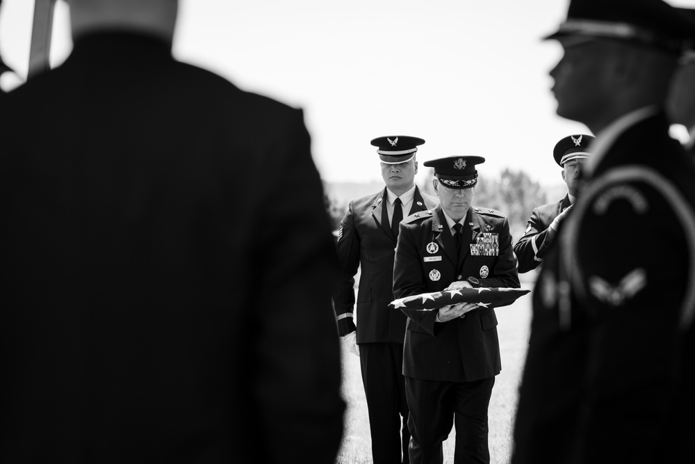 Full Military Funeral Honors with Escort are Conducted for U.S. Air Force Lt. Col. Donald Downing in Section 75