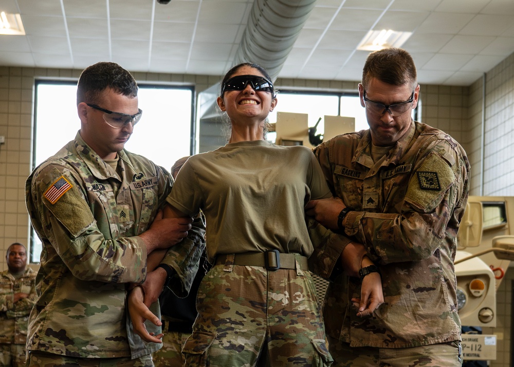 Ark. Guardsmen Conduct Taser Training