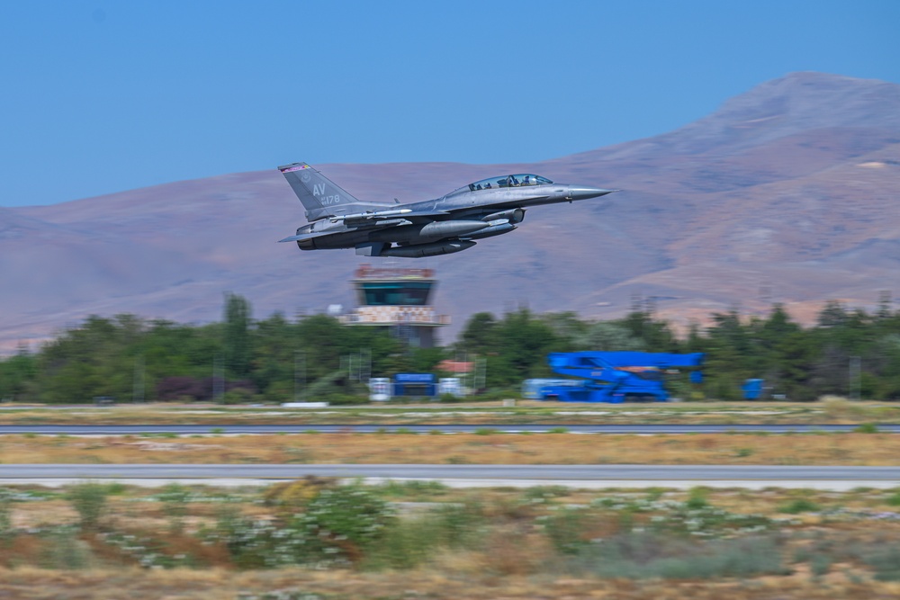 510th Buzzards take off for AE 25