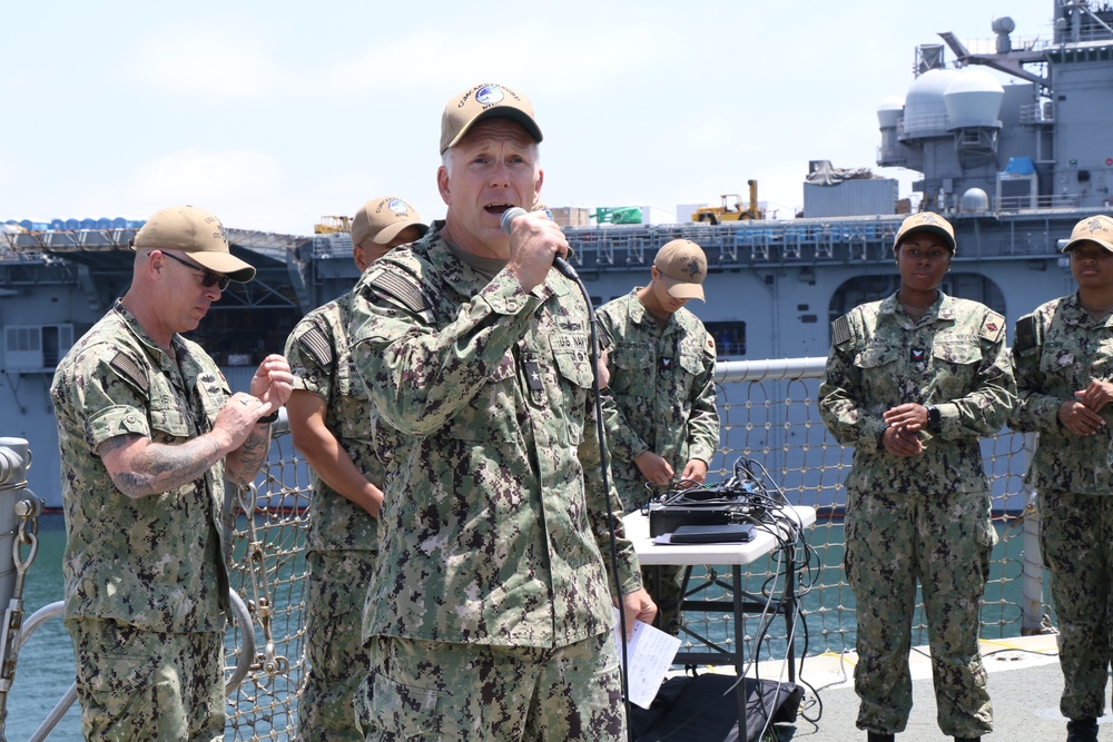 CSG 9 Visits USS Chosin