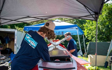 Annapolis Family Team Returns and Makes Waves at International Submarine Races