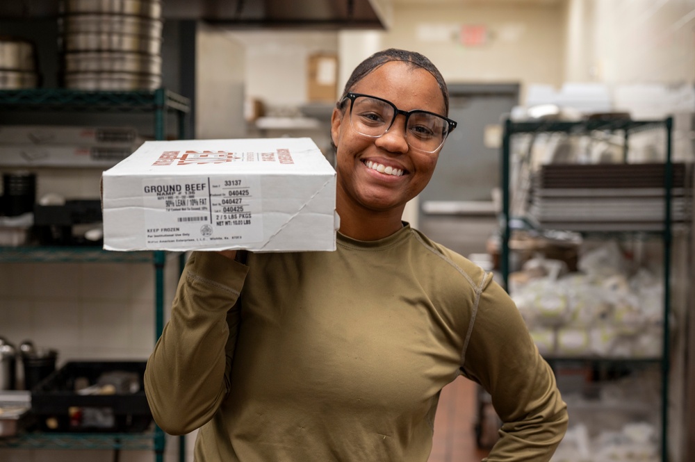 628th FSS Dining Facility Feeds 3,000 during “Mega” UTA Weekend