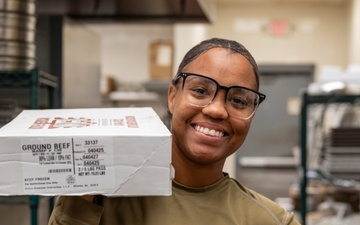 628th FSS Dining Facility Feeds 3,000 during “Mega” UTA Weekend