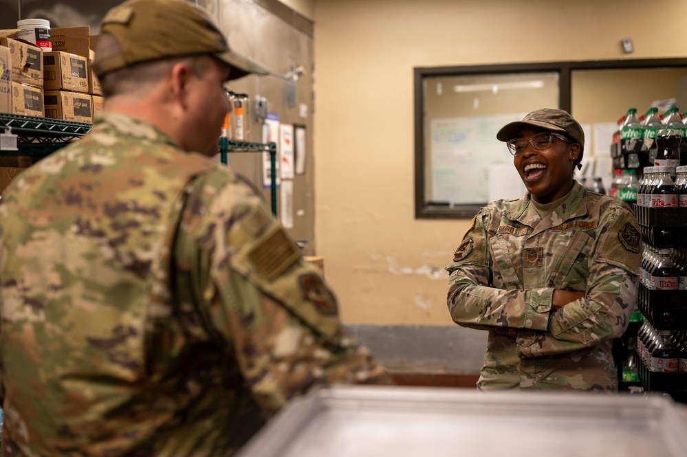628th FSS Dining Facility Feeds 3,000 during “Mega” UTA Weekend