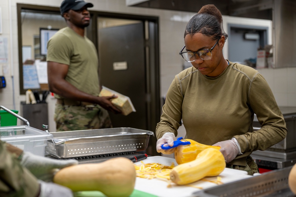 628th FSS Dining Facility Feeds 3,000 during “Mega” UTA Weekend