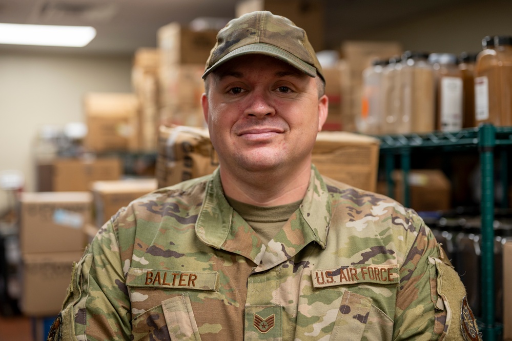 628th FSS Dining Facility Feeds 3,000 during “Mega” UTA Weekend