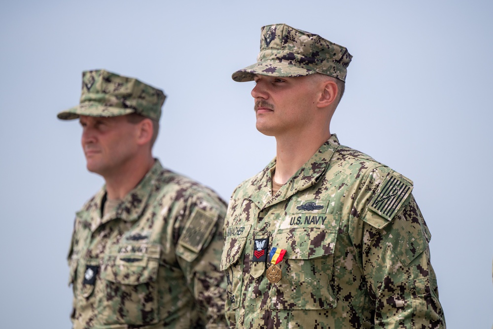 NSW LOGSU-1 Sailor Receives Navy and Marine Corps Medal for Heroism
