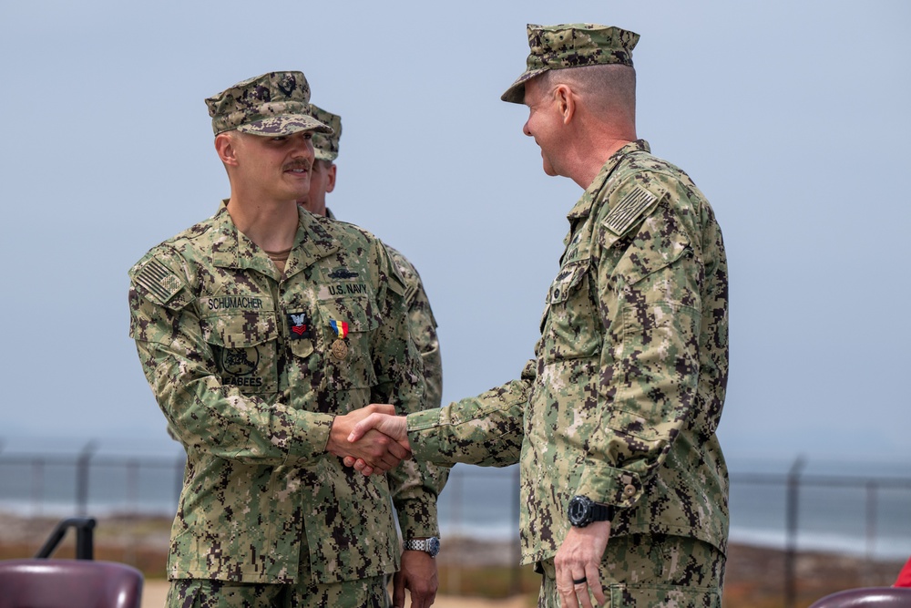 NSW LOGSU-1 Sailor Receives Navy and Marine Corps Medal for Heroism