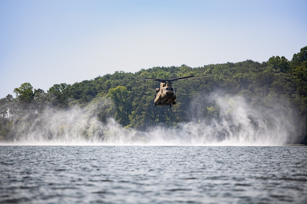 North Carolina National Guard Conducts Insertion Week with SF