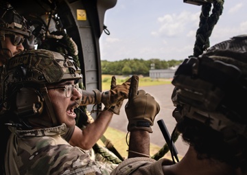 North Carolina National Guard Conducts Insertion Week with SF