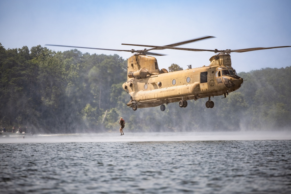 North Carolina National Guard Conducts Insertion Week with Special Forces