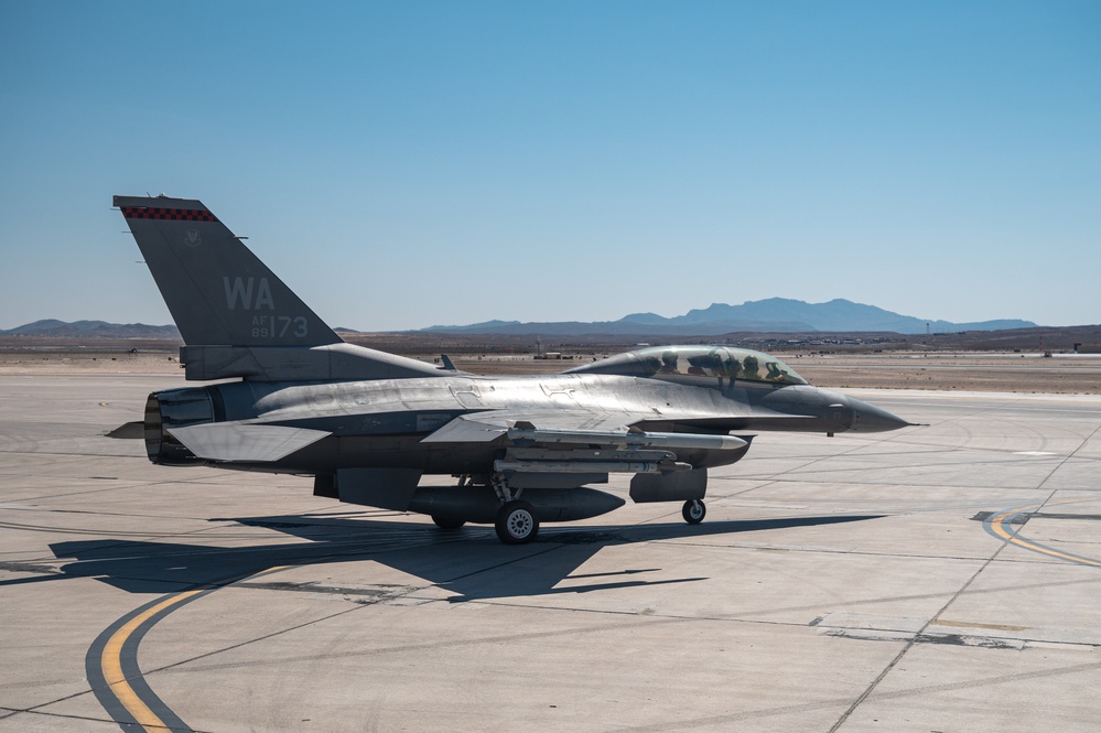 64th AGRS commander fini flight