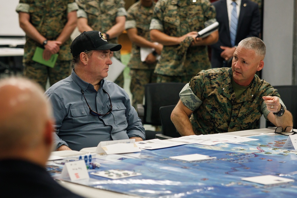 SECNAV Visits MCBQ