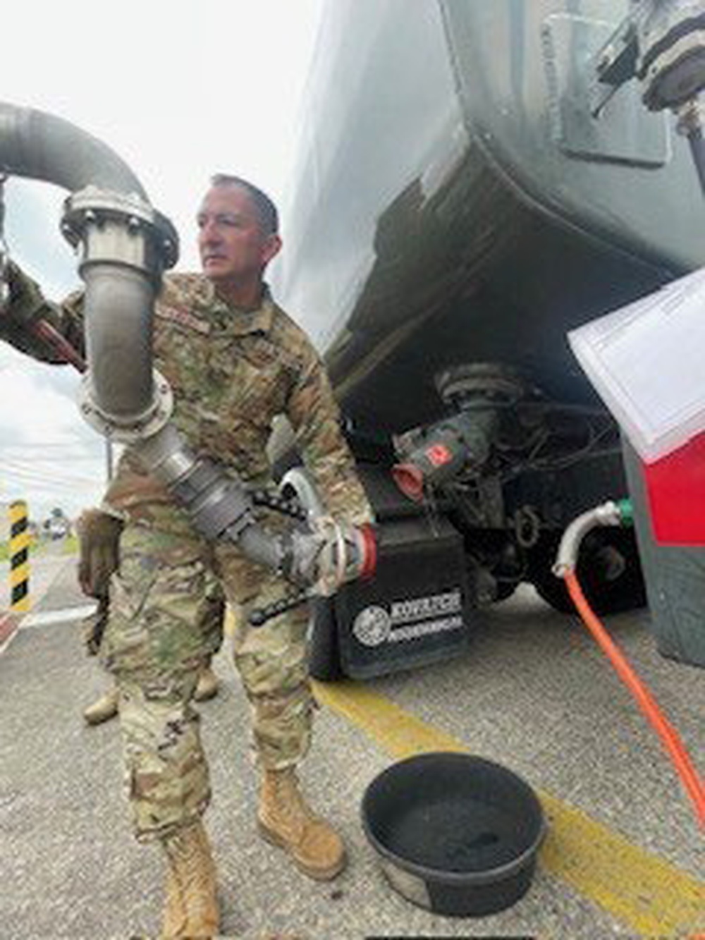 DVIDS - Images - 129th LRS Airmen Sharpen Fuel Operations During Indo ...