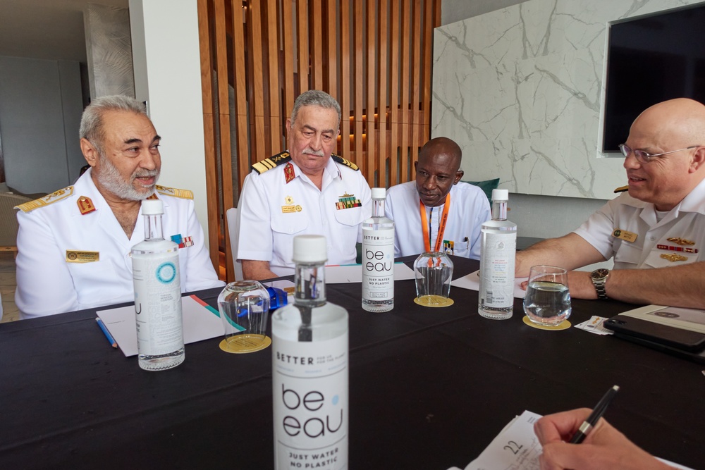 U.S. Navy and Libyan Leader Bilateral Meeting at AMFS 25