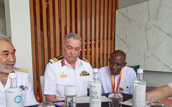 U.S. Navy and Libyan Leader Bilateral Meeting at AMFS 25